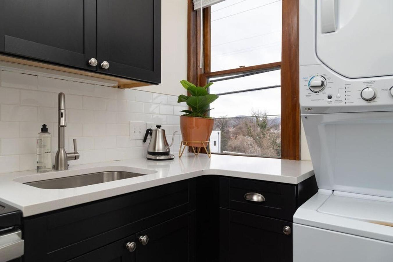 Apartmán Luxury Multi-Unit Historic Building Near Downtown Roanoke Exteriér fotografie