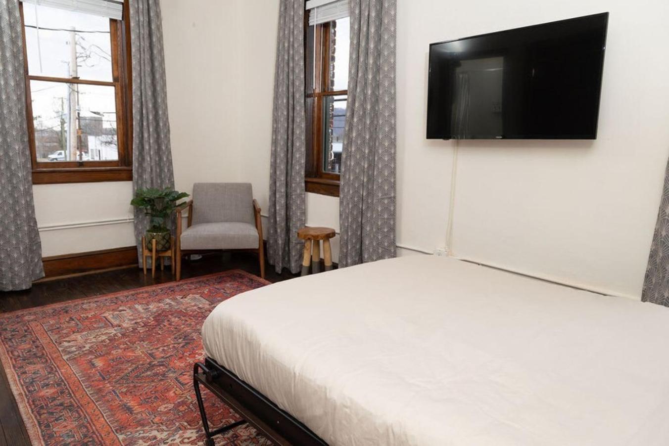 Apartmán Luxury Multi-Unit Historic Building Near Downtown Roanoke Exteriér fotografie