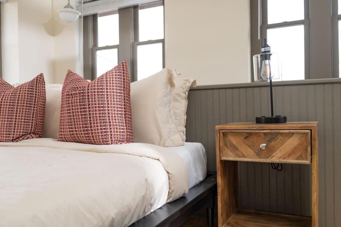 Apartmán Luxury Multi-Unit Historic Building Near Downtown Roanoke Exteriér fotografie